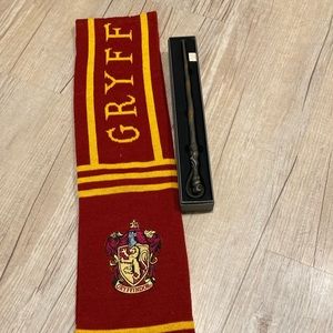Harry Potter Scarf and Wand